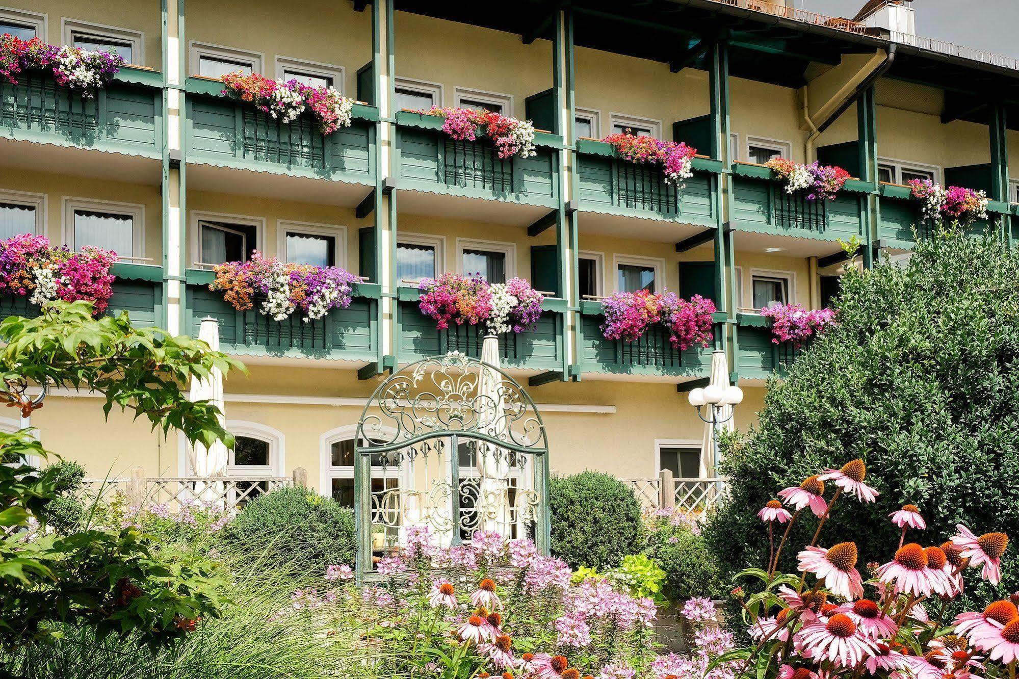 Bauer Hotel Und Restaurant Feldkirchen  Luaran gambar